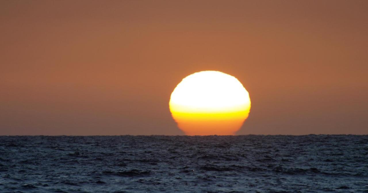 La MaretaSunrise Directly At The Seaアパートメント エクステリア 写真